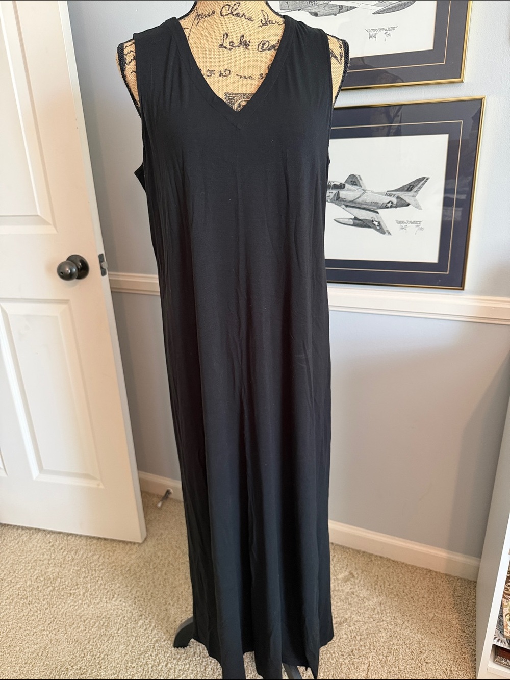 J. Jill Black Sleeveless V-Neck Maxi Dress
